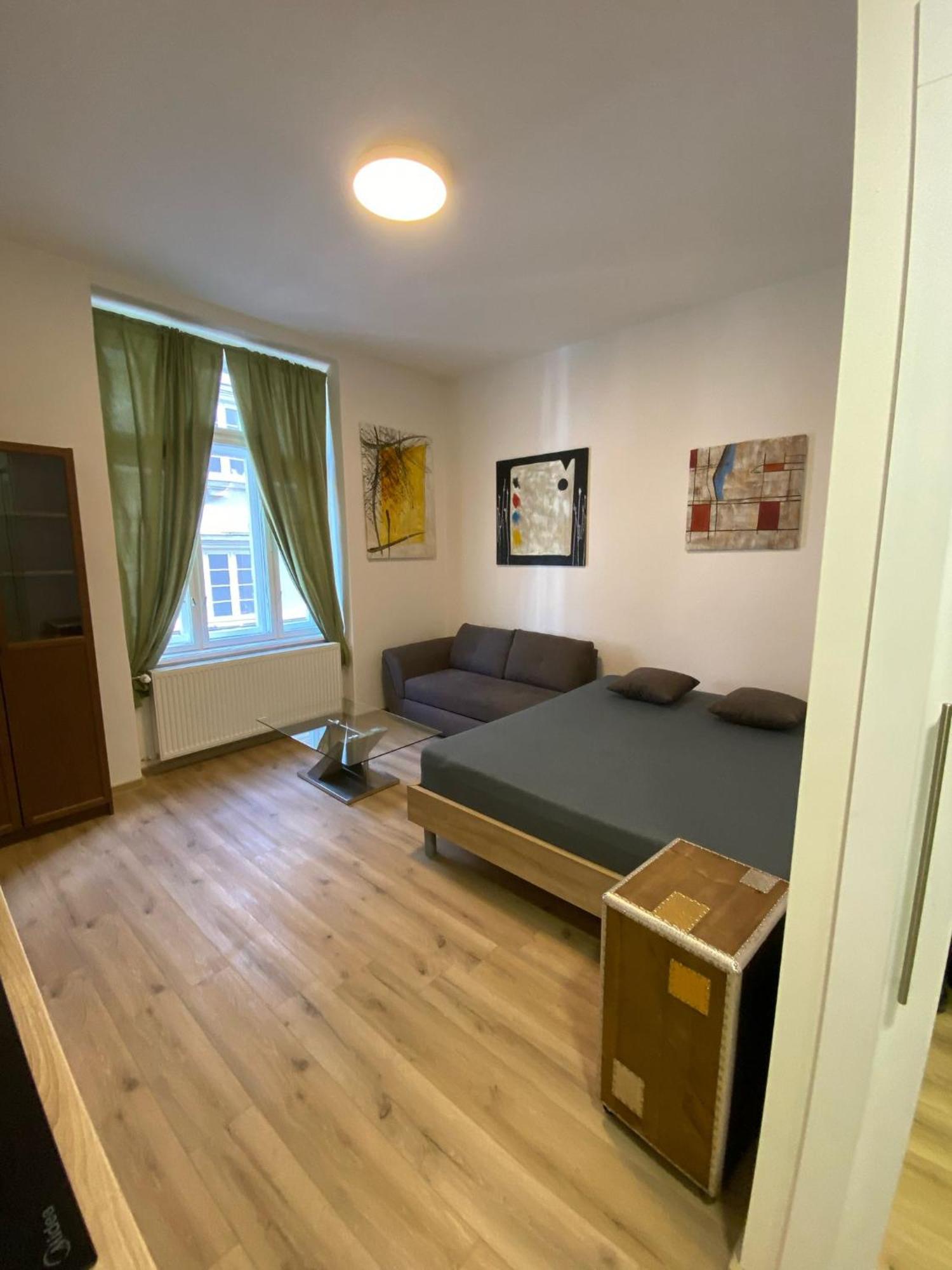 Garsoniera Ostrava City Centr, Na Hradbach 118 외부 사진