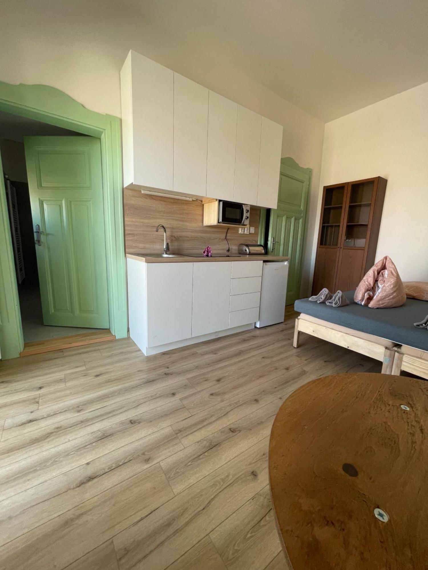 Garsoniera Ostrava City Centr, Na Hradbach 118 외부 사진